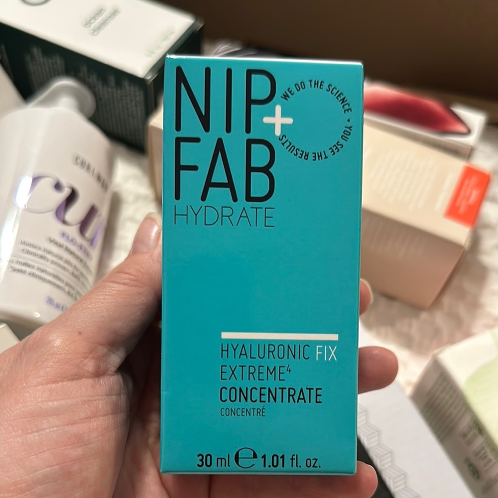 Nip+Fab Hydrate Hyaluronic Fix Extreme4 Concentrate